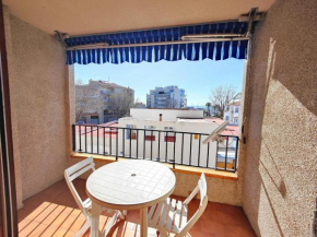 1027 ROSES 9 1-3, ZONA DEL PUERTO DEPORTIVO, CERCANO A LA GRAN PLAYA DE ROSES. PEQUEÑA VISTA. - ES-258-40